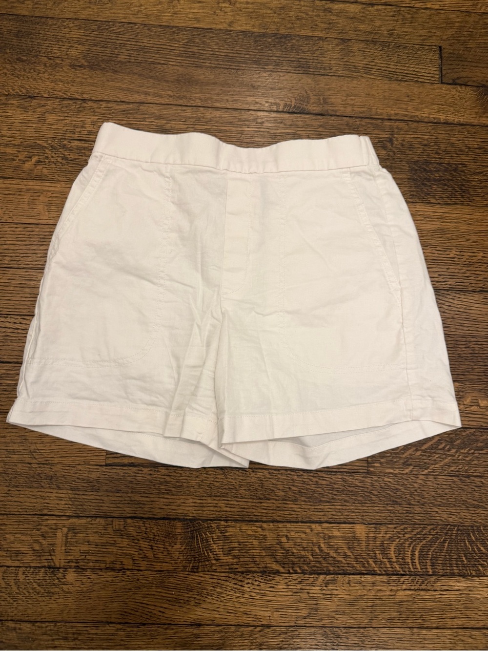 Banana Republic White Linen shorts